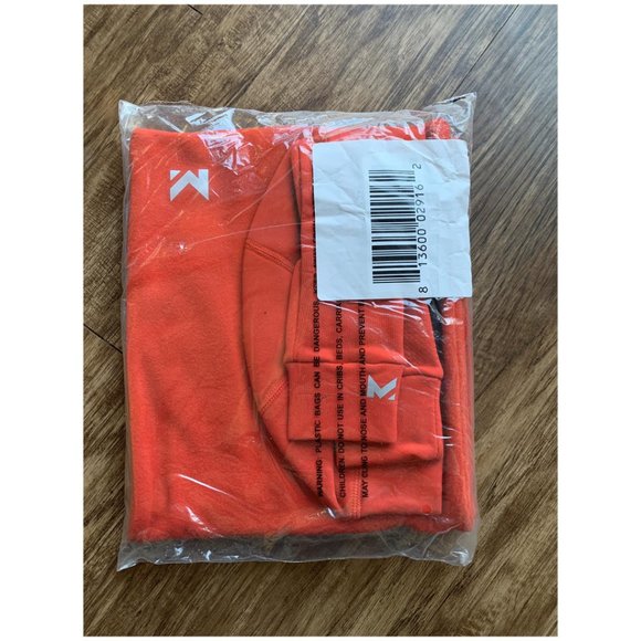 NWT Mission RadiantActive Beanie/Scarf/Glove - Picture 3 of 3